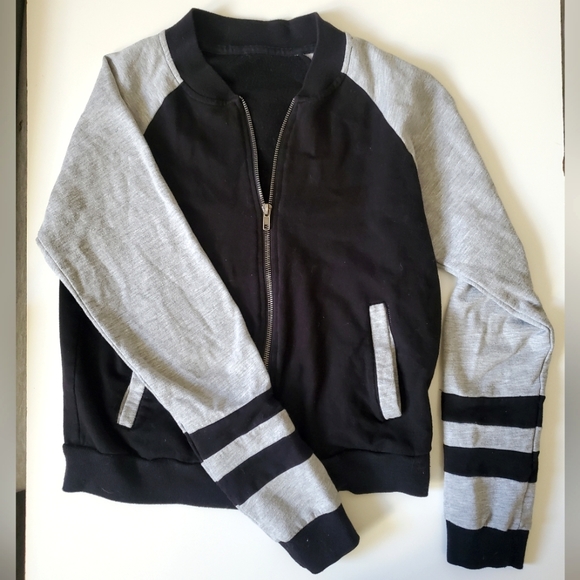 Jacket - Picture 1 of 5